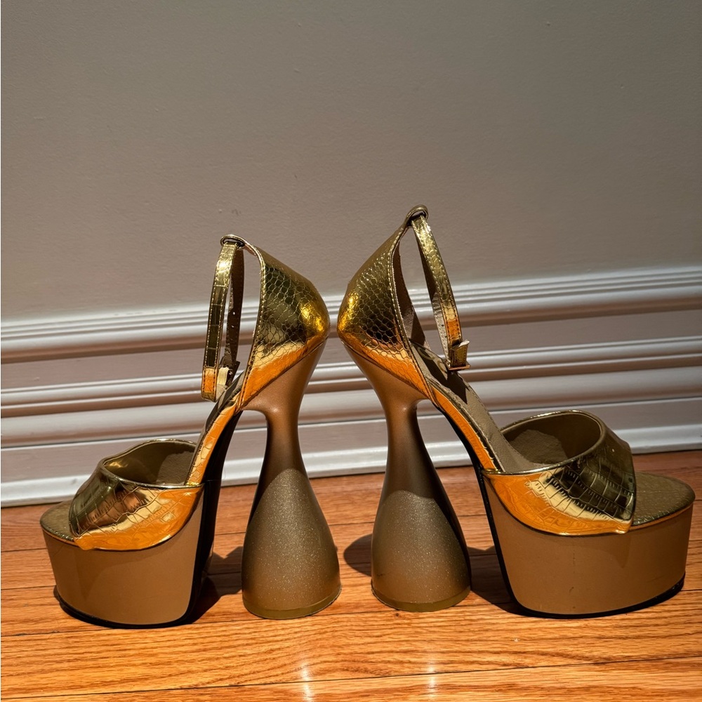 Gold EGO Platform High Heels (Size 6)